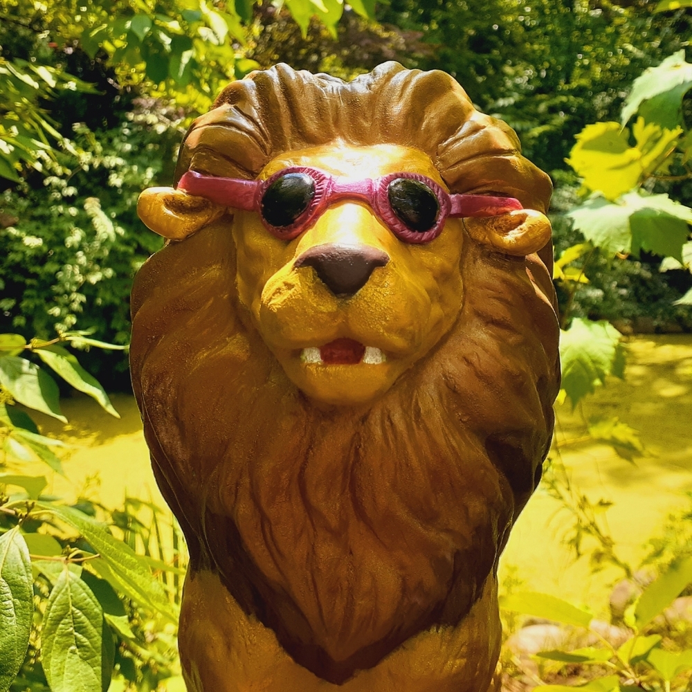 Lion Statue